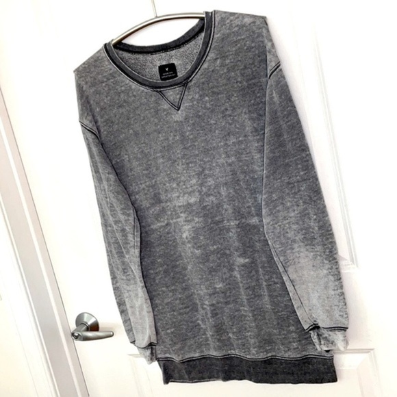 AMERICAN EAGLE OUTFITTERS | Women’s Faded Gray Long Sleeve Jeggings Sweatshirt - Picture 3 of 7